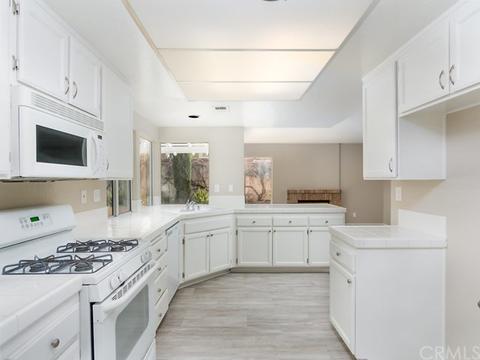 27574 Dandelion Ct, Temecula, CA 92591 photo 10