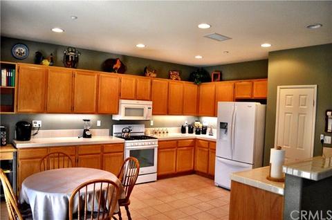 19351 De Marco Rd, Riverside, CA 92508 photo 2
