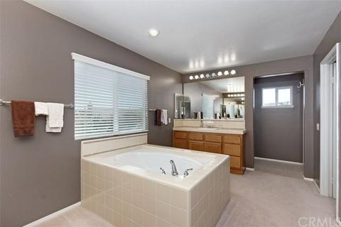 12183 Clavel Ct, Riverside, CA 92503 photo 28