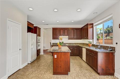 45042 Vine Cliff St, Temecula, CA 92592 photo 12