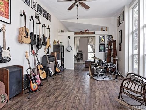 38999 Berlie St, Temecula, CA 92592 photo 3