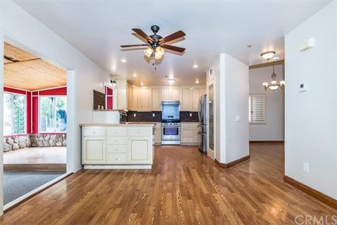 29154 Shadow Creek Ln, Highland, CA 92346 photo 9