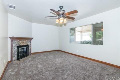 29154 Shadow Creek Ln, Highland, CA 92346 photo 8