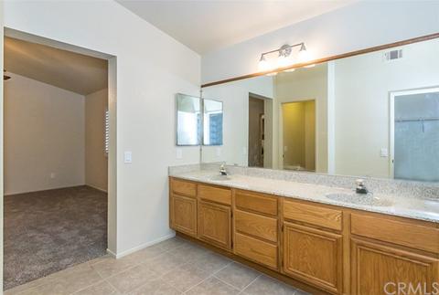 29154 Shadow Creek Ln, Highland, CA 92346 photo 30