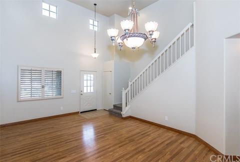 29154 Shadow Creek Ln, Highland, CA 92346 photo 5