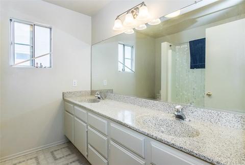 29154 Shadow Creek Ln, Highland, CA 92346 photo 21
