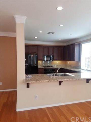31597 Six Rivers Ct, Temecula, CA 92592 photo 4