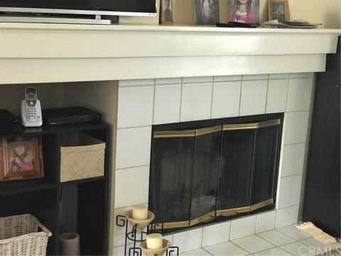 27545 Marian Rd, Temecula, CA 92591 photo 4