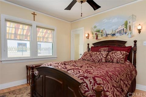 3187 Locust St, Riverside, CA 92501 photo 6