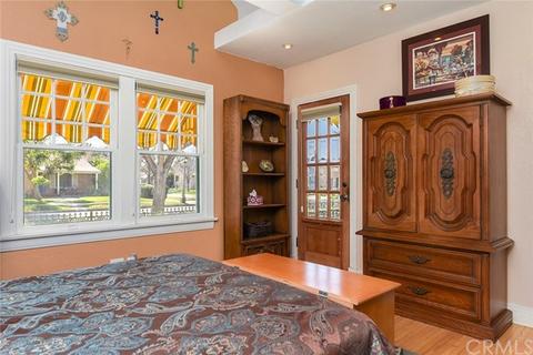 3187 Locust St, Riverside, CA 92501 photo 25