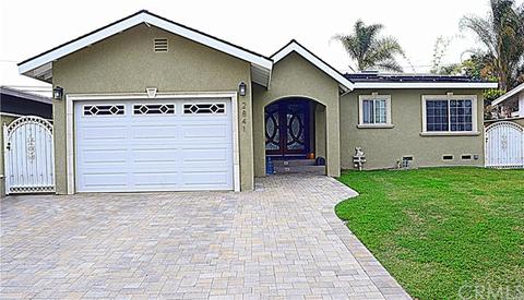 2841 Nipomo Ave, Long Beach, CA 90815 photo 1