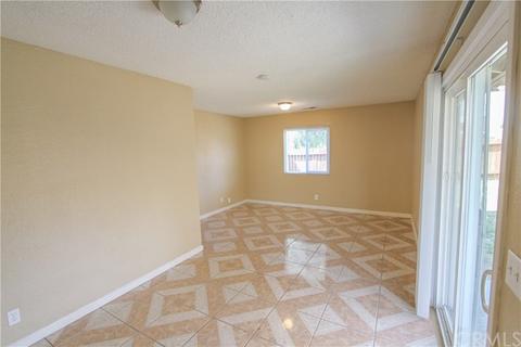 1104 Navajo Rd, Perris, CA 92570 photo 8