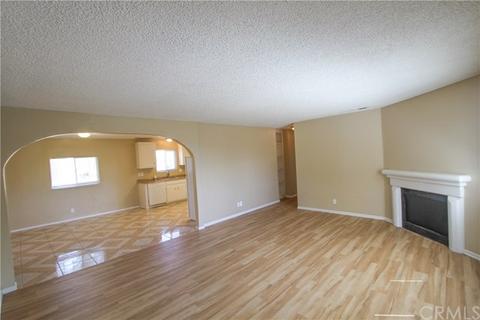 1104 Navajo Rd, Perris, CA 92570 photo 4