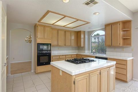 1383 Corte Almeria, Oceanside, CA 92057 photo 17
