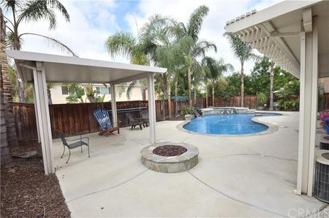 8181 Bon View Dr, Riverside, CA 92508 photo 4