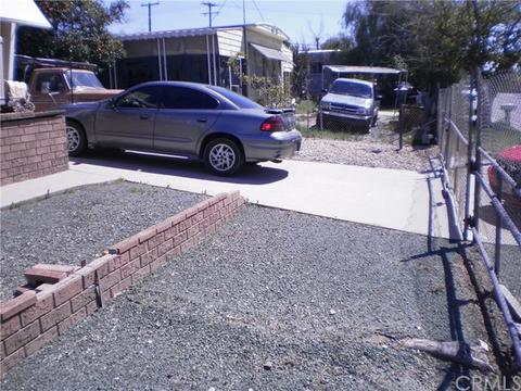 87 Bond Dr, Perris, CA 92570 photo 2