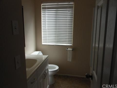 538 Ruby Ave, Hemet, CA 92543 photo 12