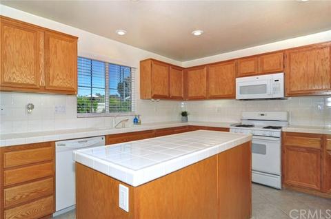 31755 Sandhill Ln, Temecula, CA 92591 photo 4