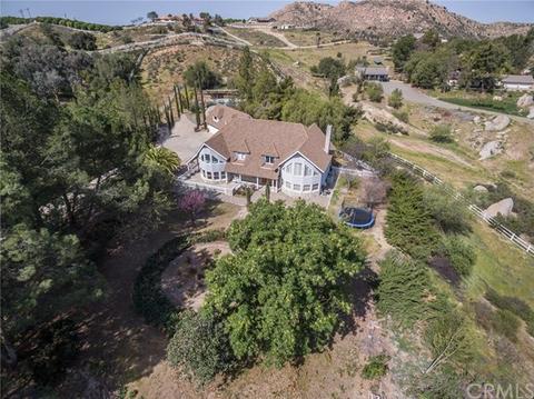 37865 Via Lobato, Temecula, CA 92592 photo 3