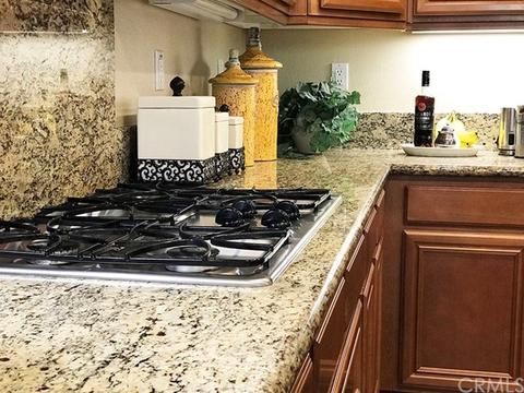 32125 Granite Dr, Temecula, CA 92592 photo 10