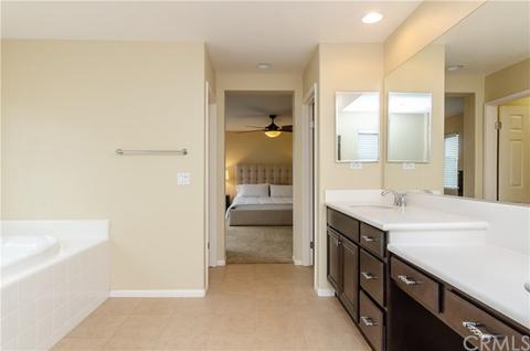 29561 Two Harbor Ln, Menifee, CA 92585 photo 23