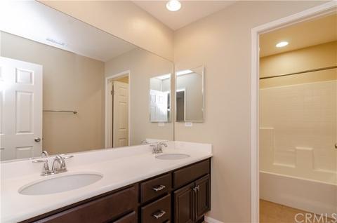 29561 Two Harbor Ln, Menifee, CA 92585 photo 25