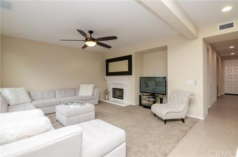 29561 Two Harbor Ln, Menifee, CA 92585 photo 10