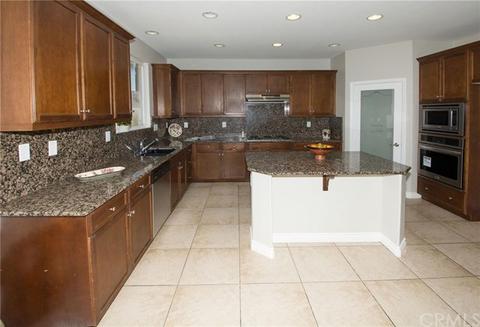 824 Valleverde Way, Perris, CA 92571 photo 8