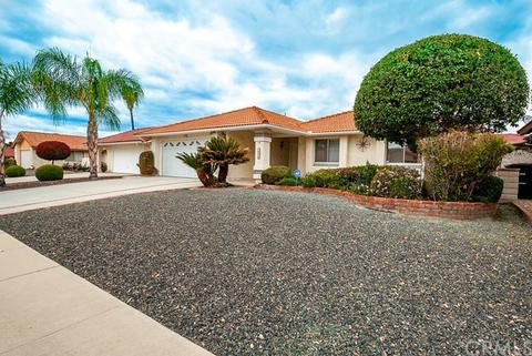 1870 Flame Tree Way, Hemet, CA 92545 photo 1