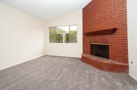 1870 Flame Tree Way, Hemet, CA 92545 photo 9