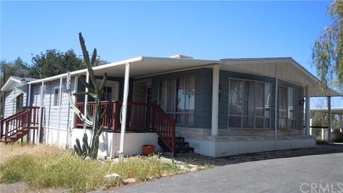 27285 Irma St, Perris, CA 92570 photo 2