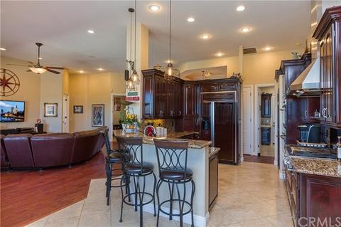39039 Gray Squirrel Rd, Temecula, CA 92592 photo 5