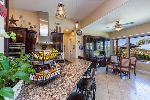 39039 Gray Squirrel Rd, Temecula, CA 92592 photo 3