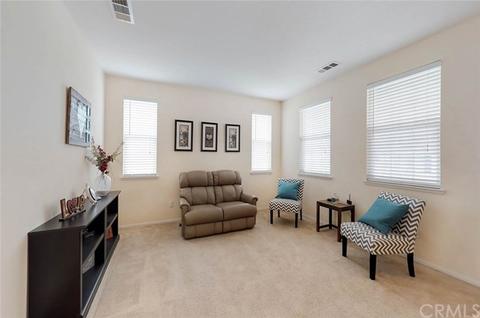 34274 Venturi Ave, Beaumont, CA 92223 photo 4