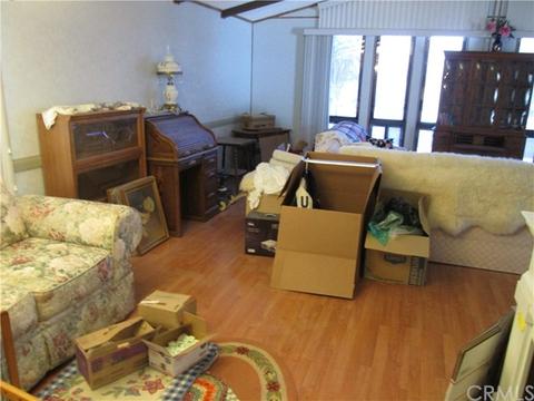 25168 E Posey Dr, Hemet, CA 92544 photo 4