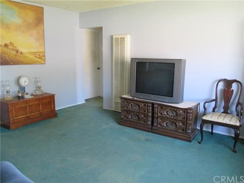 354 E Mead St, San Jacinto, CA 92583 photo 4