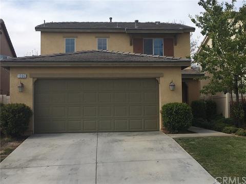 1306 Comfrey Leaf Dr, Beaumont, CA 92223 photo 2