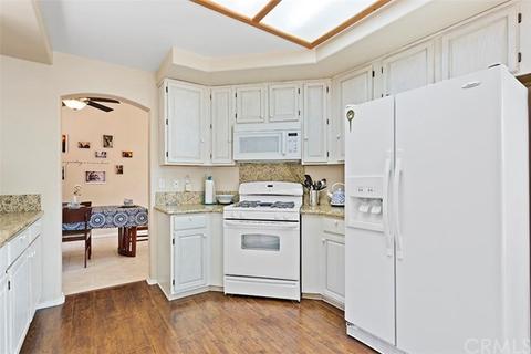 28887 Cypress Point Dr, Menifee, CA 92584 photo 17
