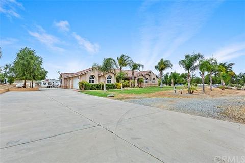 32201 Evans Rd, Menifee, CA 92584 photo 2
