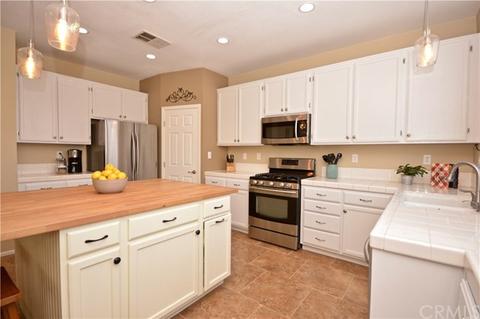 35762 Ruby Ct, Winchester, CA 92596 photo 5