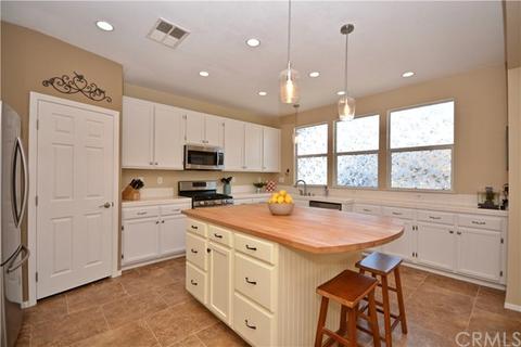35762 Ruby Ct, Winchester, CA 92596 photo 1
