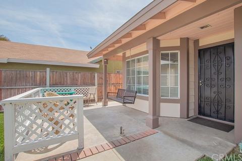 2590 Buchanan Ct, Perris, CA 92571 photo 4
