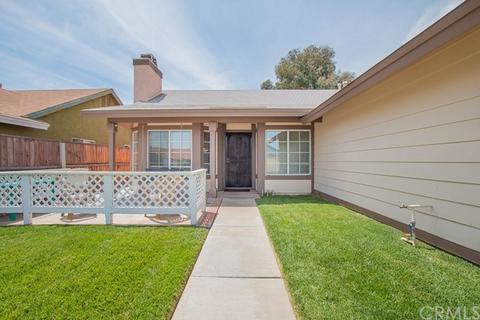 2590 Buchanan Ct, Perris, CA 92571 photo 2