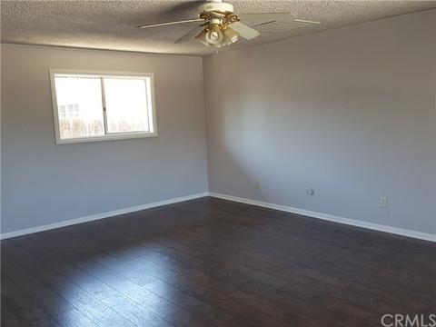 1045 Dixie Dr, Hemet, CA 92543 photo 11