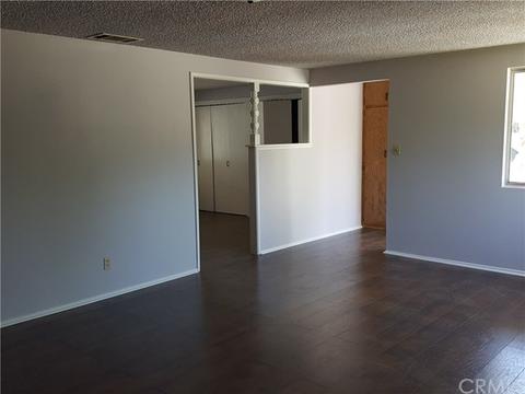 1045 Dixie Dr, Hemet, CA 92543 photo 4