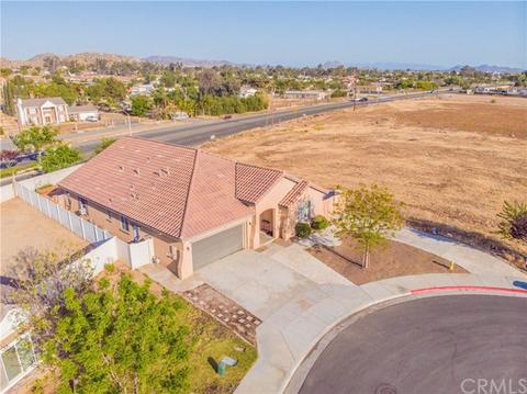 2909 Barn Owl Dr, Perris, CA 92571 photo 5