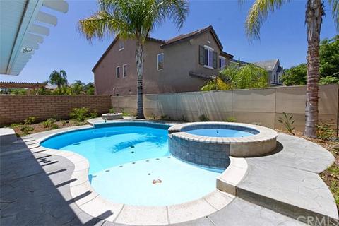 3608 Whieldon Dr, Perris, CA 92571 photo 2