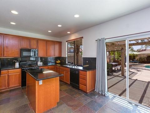 35789 Ruby Ct, Winchester, CA 92596 photo 19