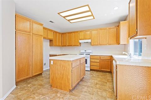 42061 Orange Blossom Dr, Temecula, CA 92591 photo 9