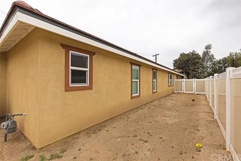 113 E 6th St, Perris, CA 92570 photo 27